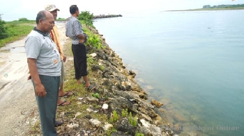 Nelayan Pantai Bojongsalawe Ingin Alur Pelayaran yang Dalam