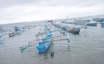 Ribuan Nelayan Pangandaran Enggan Melaut