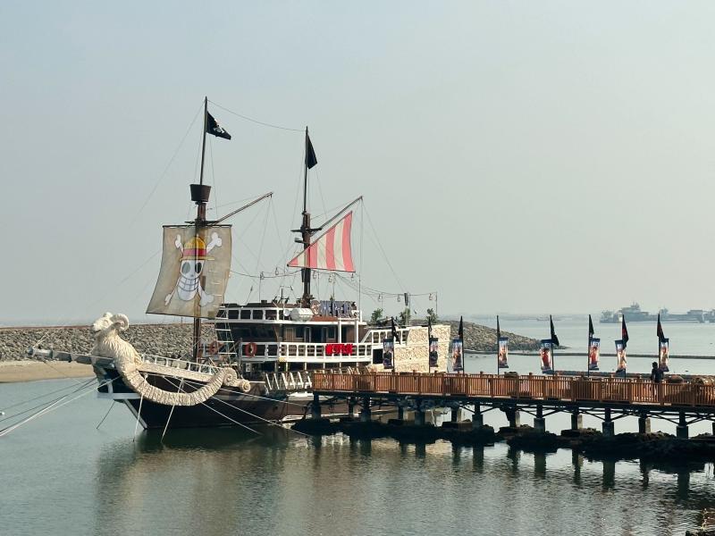 Keseruan Jadi Kru Topi Jerami Naik Kapal Going Merry Yang Berlabuh Di PIK 