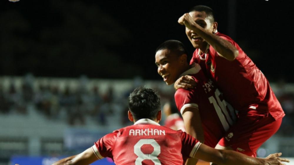 Malaysia Takjub Lihat Pertahanan Timnas Indonesia U-23 saat Bantai Timnas Thailand