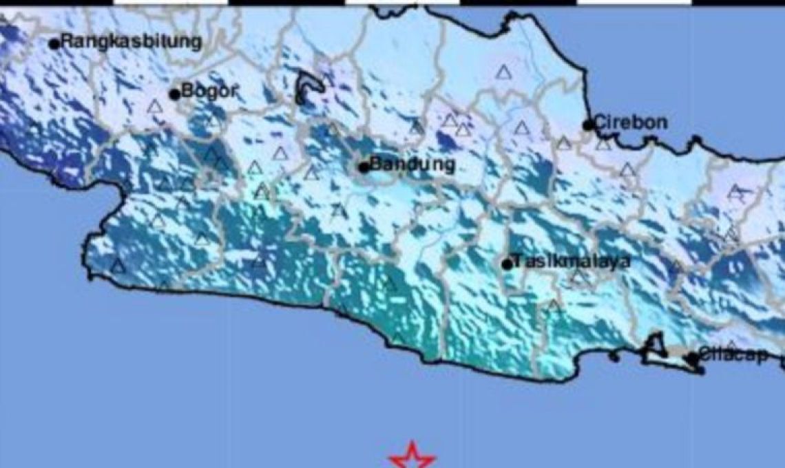 Gempa Bumi Di Barat Daya Jawa Yang Disebabkan Oleh Patahan Dalam Lempeng Eurasia